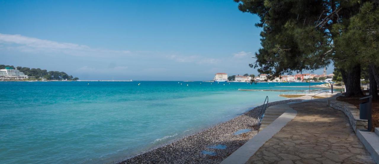Holiday Home Sofia Porec Bagian luar foto
